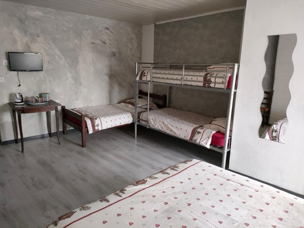Hotel Les Remparts Nozeroy Εξωτερικό φωτογραφία